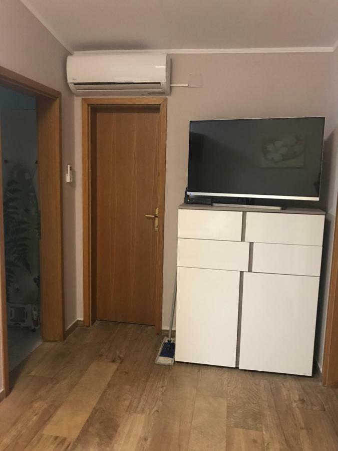 Apartman Petra 2 Vir Exterior foto